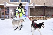 KARTALKAYA'YA ÜNLÜ AKINI