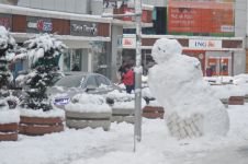 KENT MERKEZİ  BEMBEYAZ OLDU