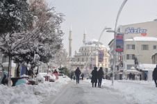 KENT MERKEZİ  BEMBEYAZ OLDU