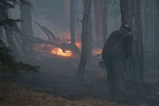 KÖYDE YANGIN PANİĞİ