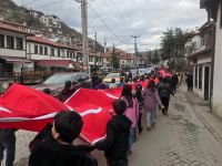 MİNİKLER'DEN MEHMETÇİĞE DESTEK