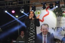 MUHTEŞEM BİR YILBAŞI KONSERİ