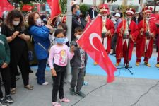 "AYASOFYA BU MİLLETİN KANAYAN YARASIYDI"