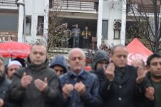 ŞEHİTLER TEPESİNE DUALARLA