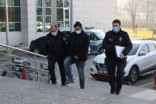 SİLAHLI SALDIRGAN ADLİYEDE !