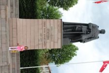 SOKAKLAR ARTIK ONLARIN