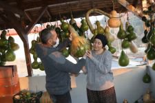 SU KABAĞINDAN SANAT ÇIKARIYOR