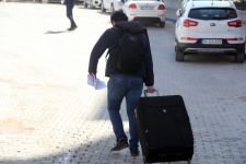 TEK TEK EVLERİNE GÖNDERİLİYORLAR..