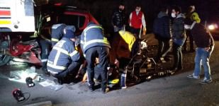 TOMRUK YÜKLÜ KAMYONA ÇARPTI !