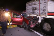 TOMRUK YÜKLÜ KAMYONA ÇARPTI !