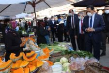 VALİ ÜMİT MEGAFONLA SESLENDİ