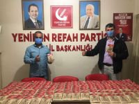 VATANDAŞLARA KAHVE İKRAM ETTİLER