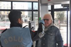 VATANDAŞLARIN ATEŞİNİ ÖLÇÜYOR