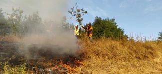 YANGINI ELLERİNDE ÇALILARLA SÖNDÜRDÜLER