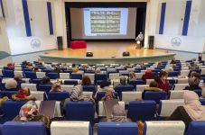 ANNELER ÜNİVERSİTEDE EĞİTİM PROGRAMINDA BULUŞTU