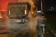 ARKA ARKAYA ALEV ALEV YANDILAR