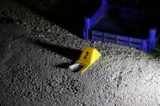 AV TÜFEĞİYLE MAHALLEYİ AYAĞA KALDIRDI