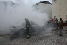 BİR ANDA ALEV ALEV YANMAYA BAŞLADI