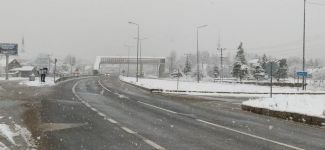 KAR YAĞIŞI ULAŞIMI YAVAŞLATTI