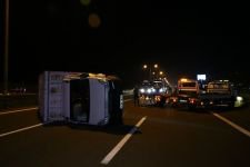 BOLU’DA OTOMOBİL KAMYONETLE ÇARPIŞTI