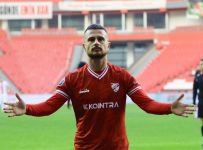 BÜYÜK FIRSATI TEPTİK