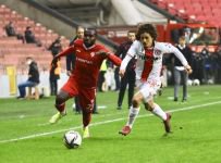 BÜYÜK FIRSATI TEPTİK