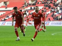 BÜYÜK FIRSATI TEPTİK