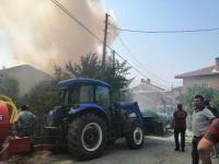 EVİNDE ÇIKAN YANGINI SÖNDÜRMEYE ÇALIŞTI