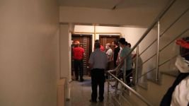 EVİNE GELENLER KORKUNÇ MANZARAYLA KARŞILAŞTI