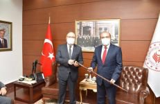 FATİH METİN DURMAK BİLMİYOR