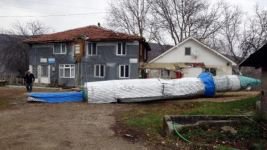 FIRTINA CAMİNİN MİNARESİNİ YIKTI