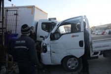 FRENİ BOŞALAN KAMYON 5 ARACI BİÇTİ