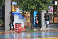 YARIM SAATLİK YAĞMUR HAYATI FELÇ ETTİ