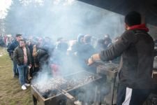 HAMSİ FESTİVALİ’NDE 2 TON BALIK TÜKETİLDİ