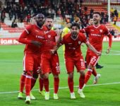 İYİ OYUN SÜPER GALİBİYET