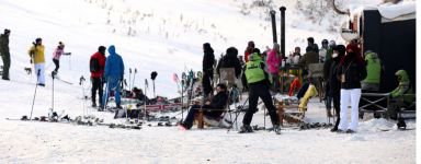 KARTALKAYA'DA PİSTLER DOLDU