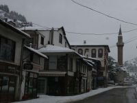 KENTİN DÖRT BİR YANI BEYAZA BÜRÜNDÜ