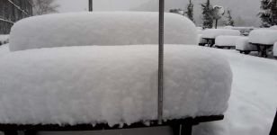 KENTİN DÖRT BİR YANI BEYAZA BÜRÜNDÜ