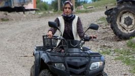 KÖYLÜ KIZININ HEDEFİ MARKASINI OLUŞTURMAK