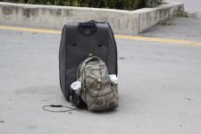 ÖĞRENCİ DURAĞINDA ŞÜPHELİ ÇANTA PANİĞİ