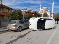 ÖNCE ARAÇLARA ÇARPTI SONRA TAKLA ATTI