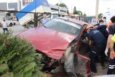 ÖNÜNE GELEN BÜTÜN ARAÇLARI BİÇTİ....