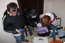 POLİSLER GÖRDÜKLERİNE İNANAMADI