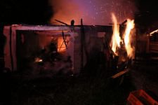 SAZAKŞEYHLER KÖYÜ'NDE KORKUTAN YANGIN