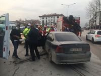 ŞEHRİN MERKEZİNDE ZİNCİRLEME KAZA