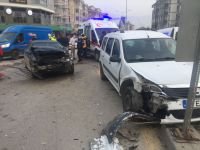 ŞEHRİN MERKEZİNDE ZİNCİRLEME KAZA