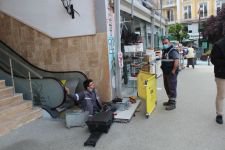 SÖZDE YÜRÜYEN MERDİVEN..