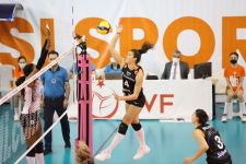 SULTANLAR ECZACIBAŞI'NA DİRENEMEDİ