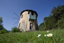 TARİHİ İLÇE GÖYNÜK TATİLCİLERİ BEKLİYOR