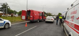 ÜNİVERSİTE KAVŞAĞINDA ÖLÜMDEN DÖNDÜLER